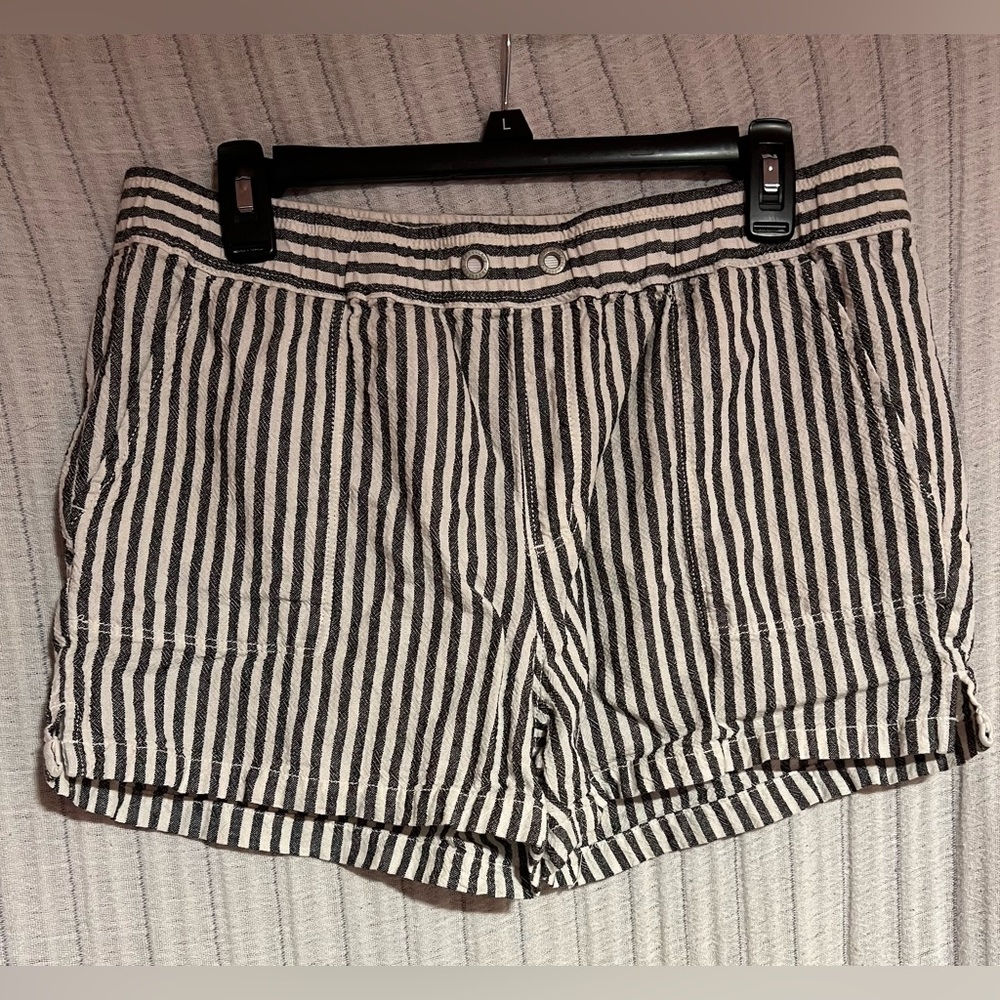 Striped Charcoal Grey and White Women's Pill-on Shorts